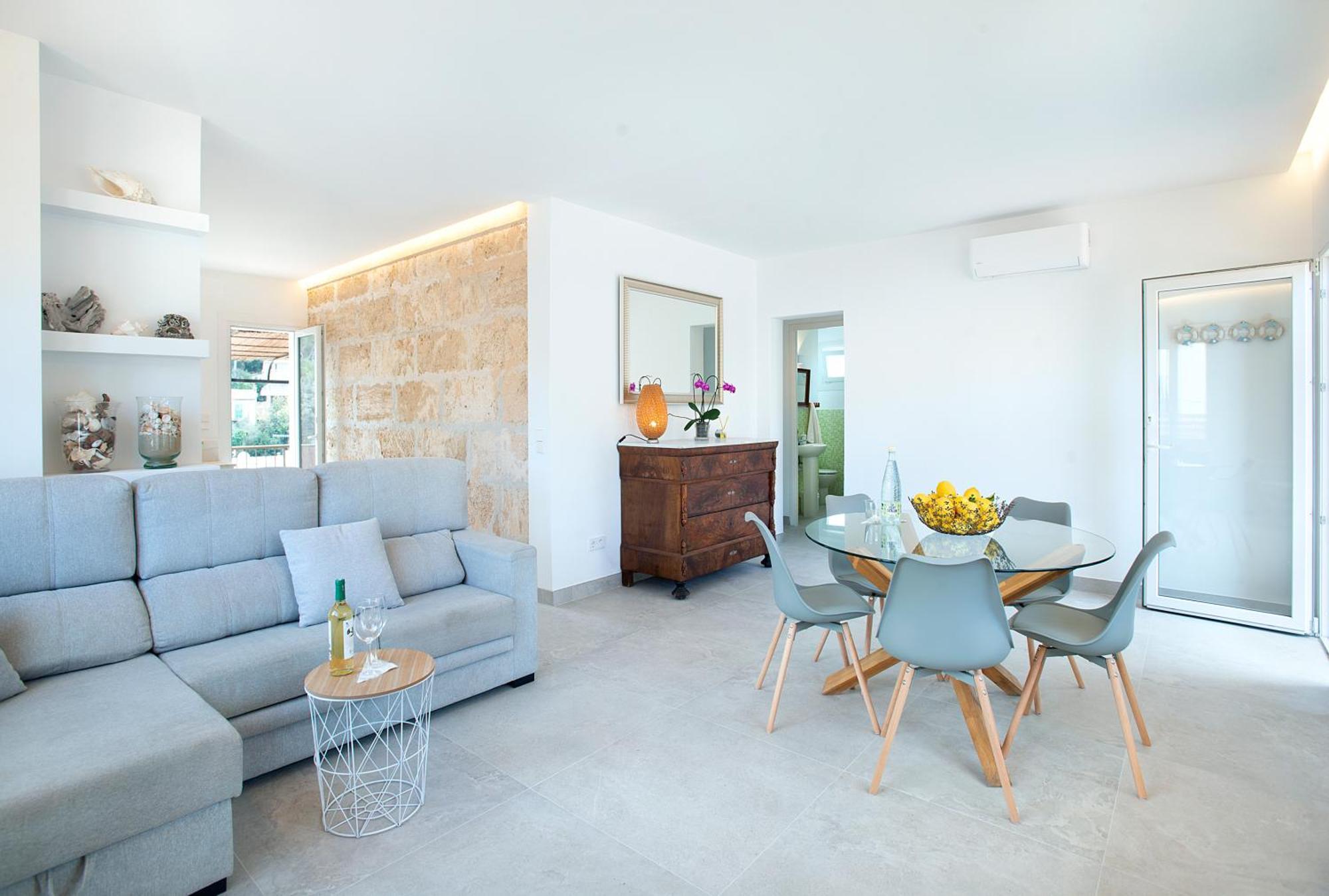 Owl Booking Villa Beach House Magdalena - 5 Min Walk To The Beach Cala de Sant Vicenc Buitenkant foto